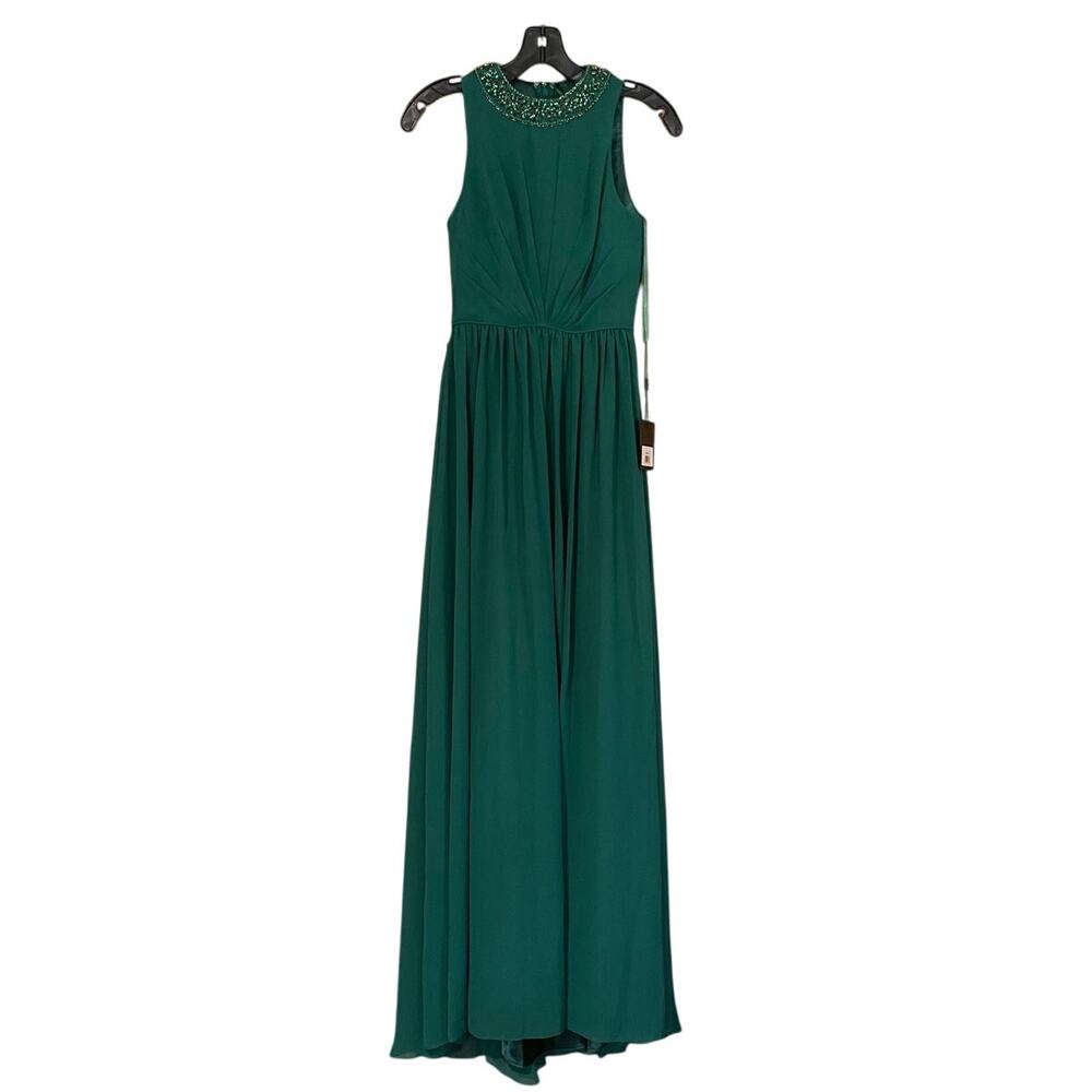 Mac Duggal Size 4 NEW 56045 Emerald Green Beaded Neckline Sleeveless Formal Gown